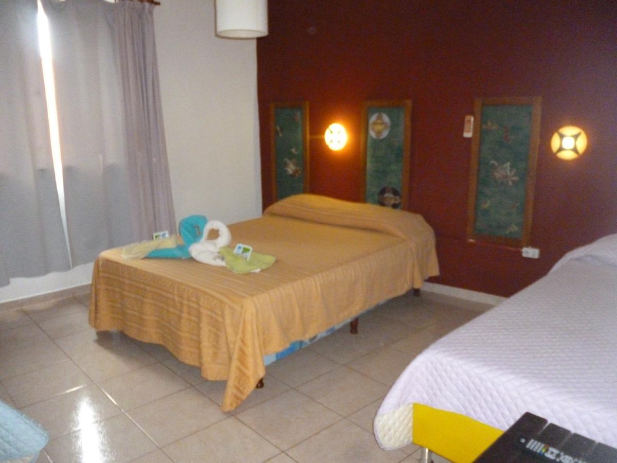 Petit Hotel Panambi Puerto Iguazu Exterior photo